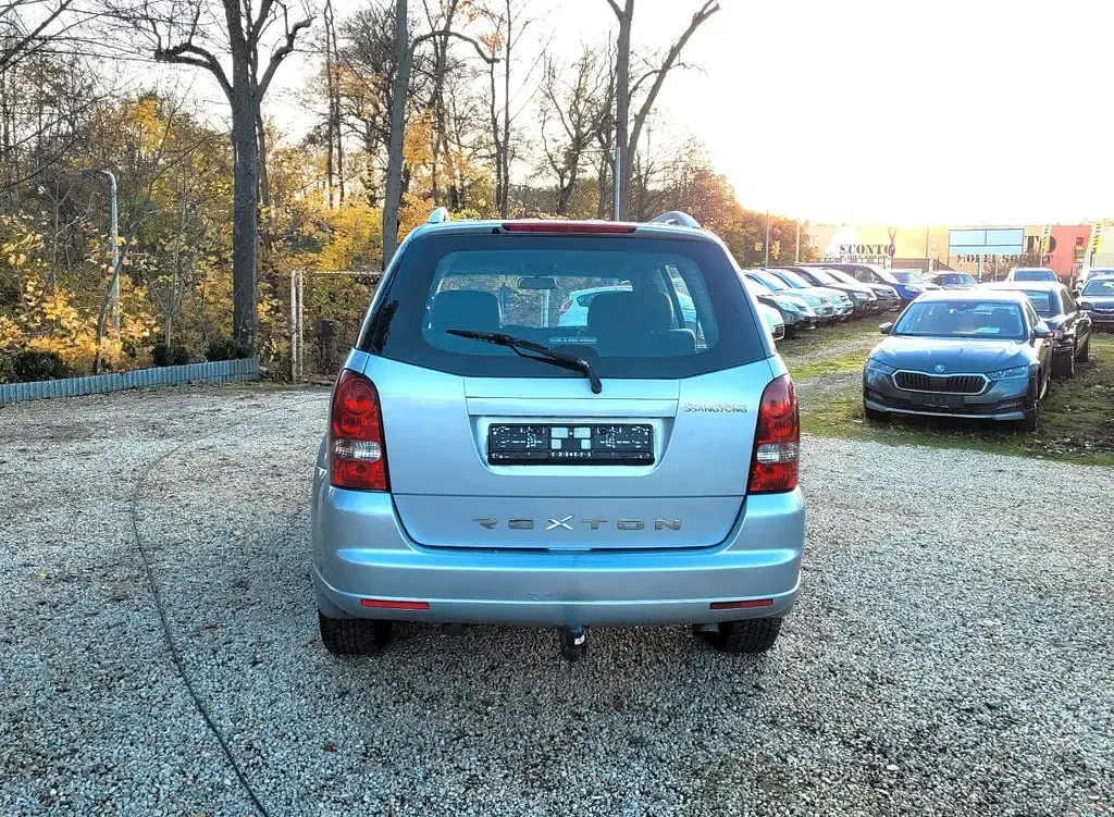 Gebraucht SsangYong Rexton 163 PS (119 kW) 2006 Grau SUV