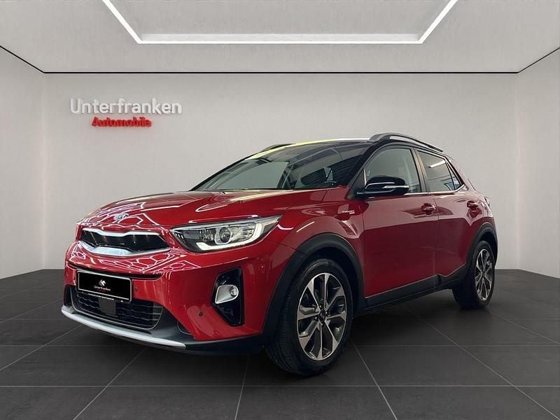 Rot Gebraucht 2018 Kia Stonic Platinum Edition SUV | 16.980 € (Fairer Preis) - Bild 1/4