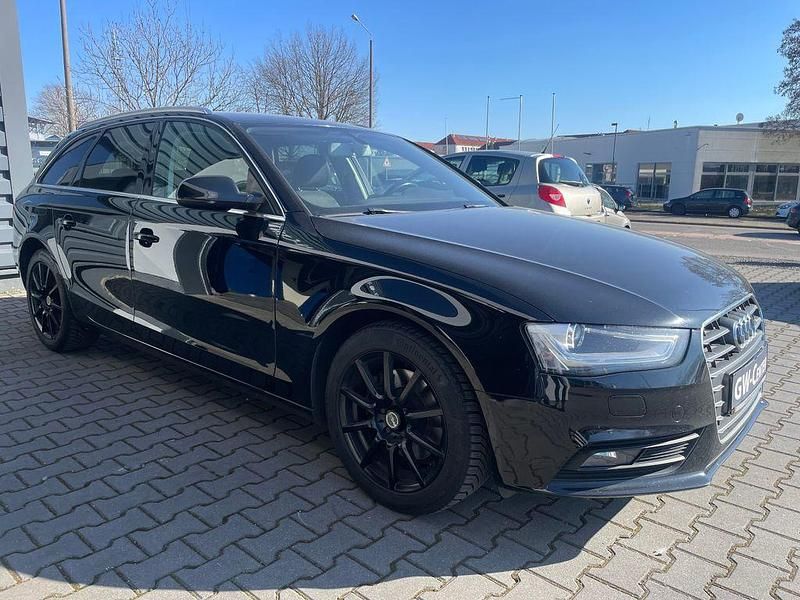Gebraucht Audi A4 Ambiente 170 PS (125 kW) 2015 Schwarz Kombi
