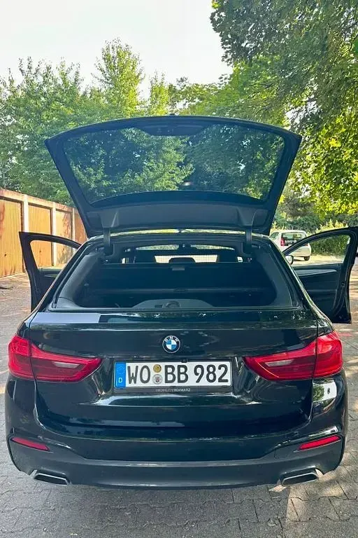 Gebraucht BMW 530 Sport Line 265 PS (194 kW) 2020 Schwarz Kombi