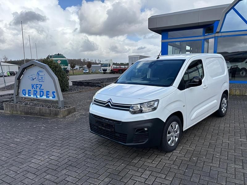 Gebraucht Citroën e-Berlingo 100 kW (136 PS) 2022 Weiß Van / Kleinbus
