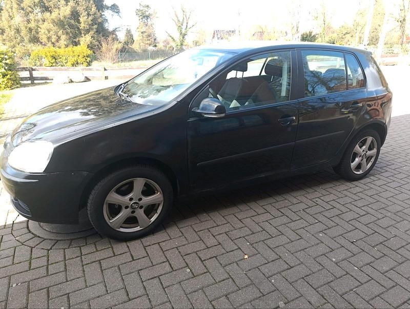 Gebraucht VW Golf V 75 PS (55 kW) 2004 Kleinwagen