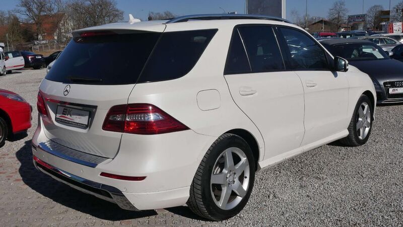 Gebraucht Mercedes ML350 258 PS (189 kW) 2014 Weiß SUV