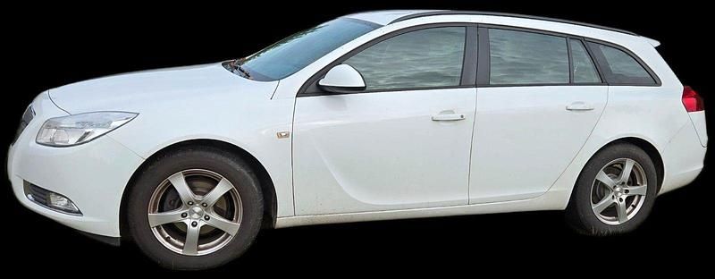 Gebraucht Opel Insignia Edition 110 PS (80 kW) 2012 Weiß Kombi