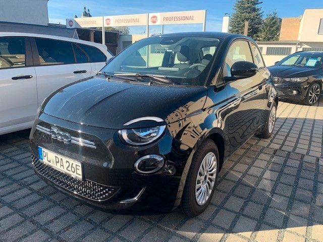 Schwarz Gebraucht 2023 Fiat 500e Basis Kleinwagen | 22.990 € (Fairer Preis) - Bild 1/4
