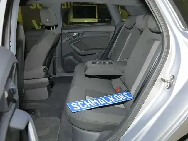 Gebraucht Audi A3 Advanced 150 PS (110 kW) 2022 Floret silver (metallic) Limousine