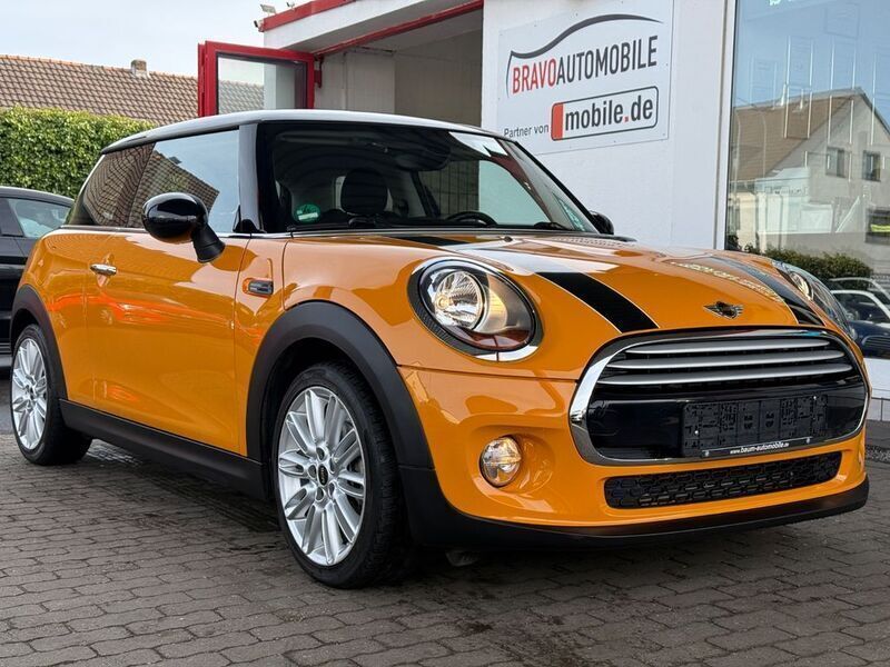Orange Gebraucht 2014 Mini Cooper Sport Kleinwagen | 15.999 € (Fairer Preis) - Bild 1/4