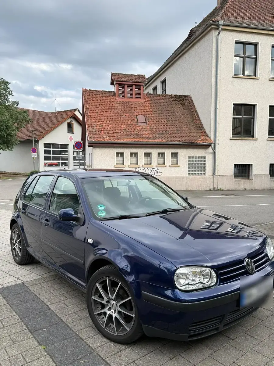 Gebraucht VW Golf IV 105 PS (77 kW) 2002 Blau Kombi