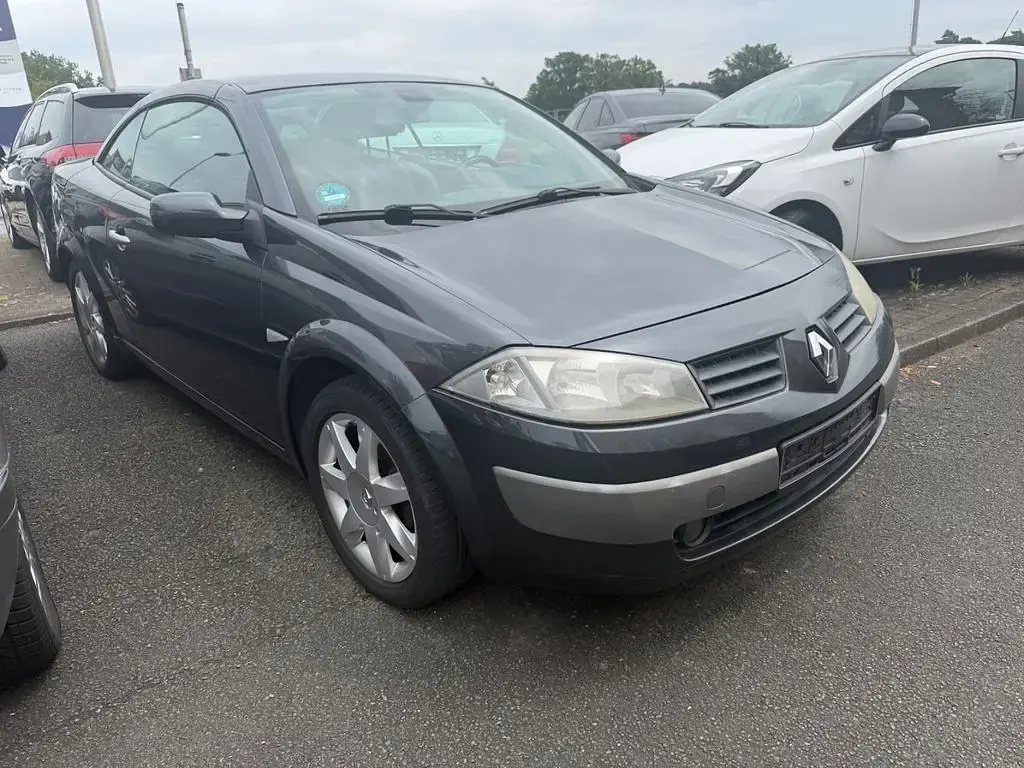 Gebraucht Renault Mégane Cabriolet Exception 131 PS (96 kW) 2006 Grau Cabrio