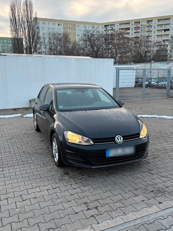 Gebraucht VW Golf VII R-line 85 PS (62 kW) 2016 Schwarz Limousine