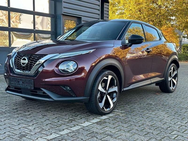 Gebraucht Nissan Juke Acenta 117 PS (86 kW) 2020 Burgundy SUV