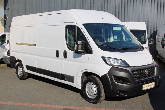 Weiß Gebraucht 2020 Fiat Ducato Van | 23.798 € (Teuer) - Bild 1/4