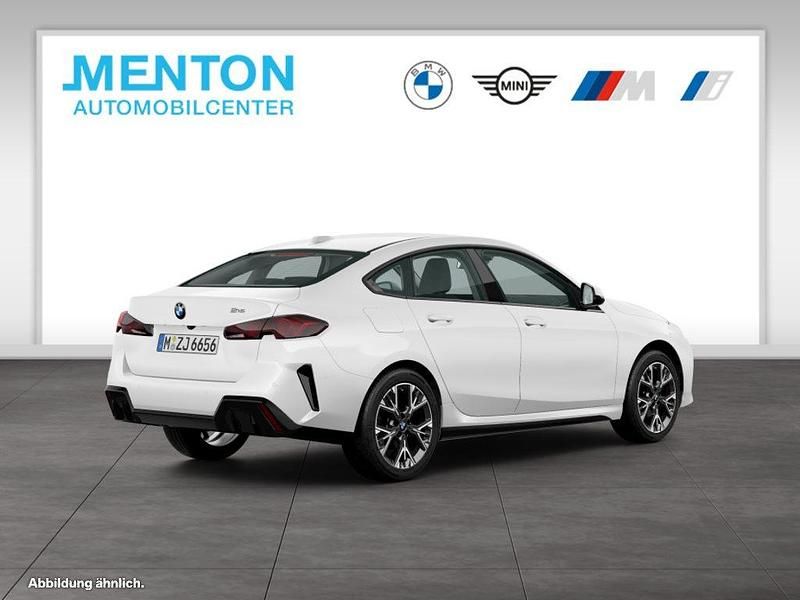 Neu BMW 216 Performance 122 PS (89 kW) 2026 Weiß Coupé