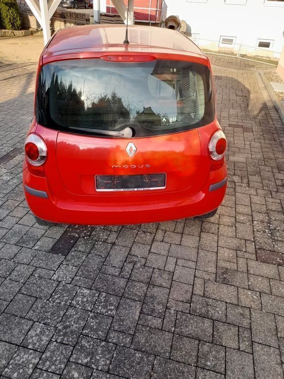 Rot Gebraucht 2007 Renault Modus Authentique Van / Kleinbus | 2.490 € (Fairer Preis) - Bild 1/4