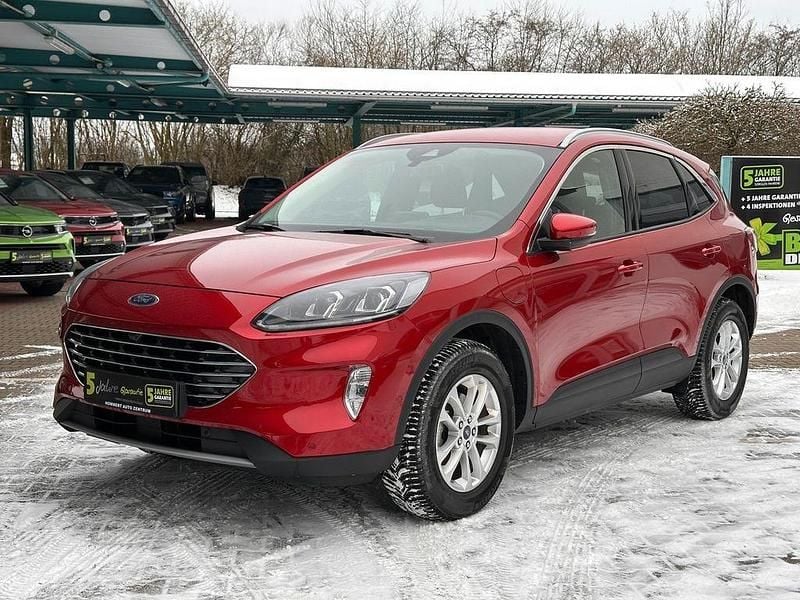 Gebraucht Ford Kuga Titanium 224 PS (164 kW) 2022 Lucidrot metallic SUV