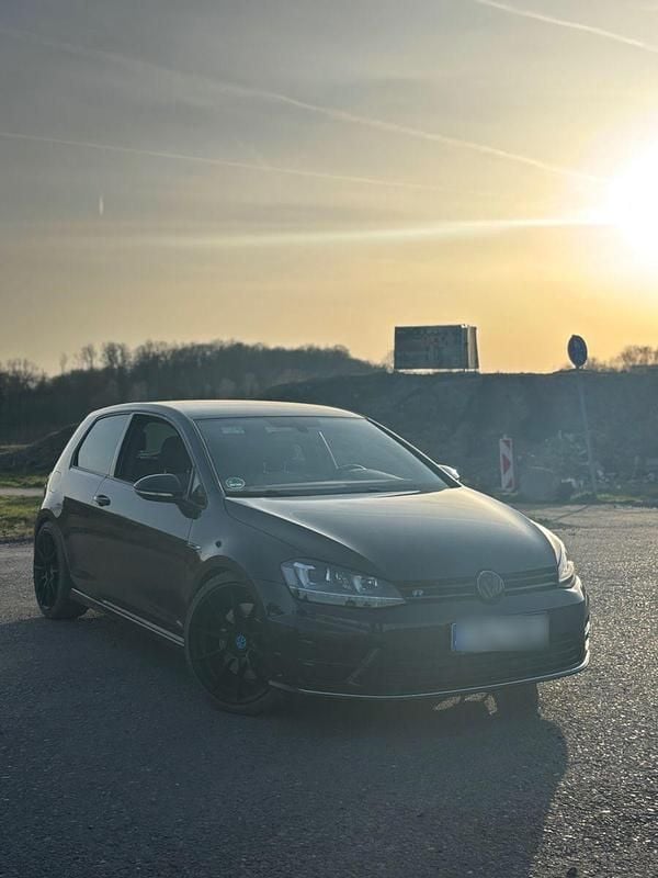 Gebraucht VW Golf VII R 300 PS (220 kW) 2016 Schwarz Limousine