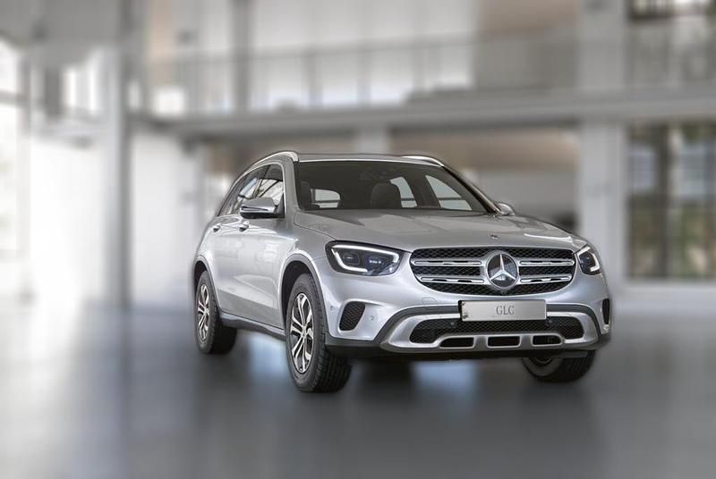 Silber metallic Gebraucht 2019 Mercedes GLC200 SUV | 36.140 € (Fairer Preis) - Bild 1/4