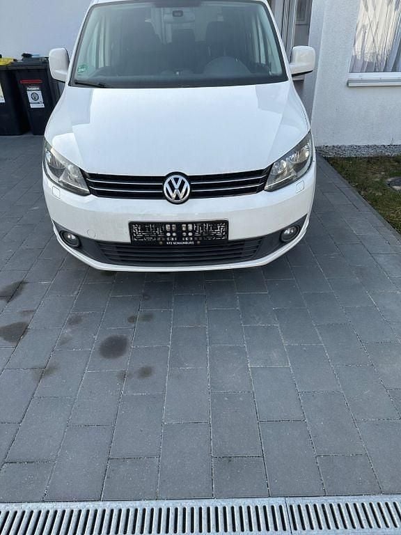 Gebraucht VW Caddy Comfortline 102 PS (75 kW) 2012 Weiß Van / Kleinbus