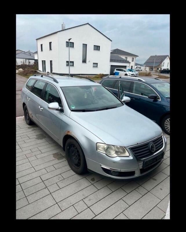 Silber Gebraucht 2008 VW Passat Kombi | 1.450 € (Superpreis) - Bild 1/4
