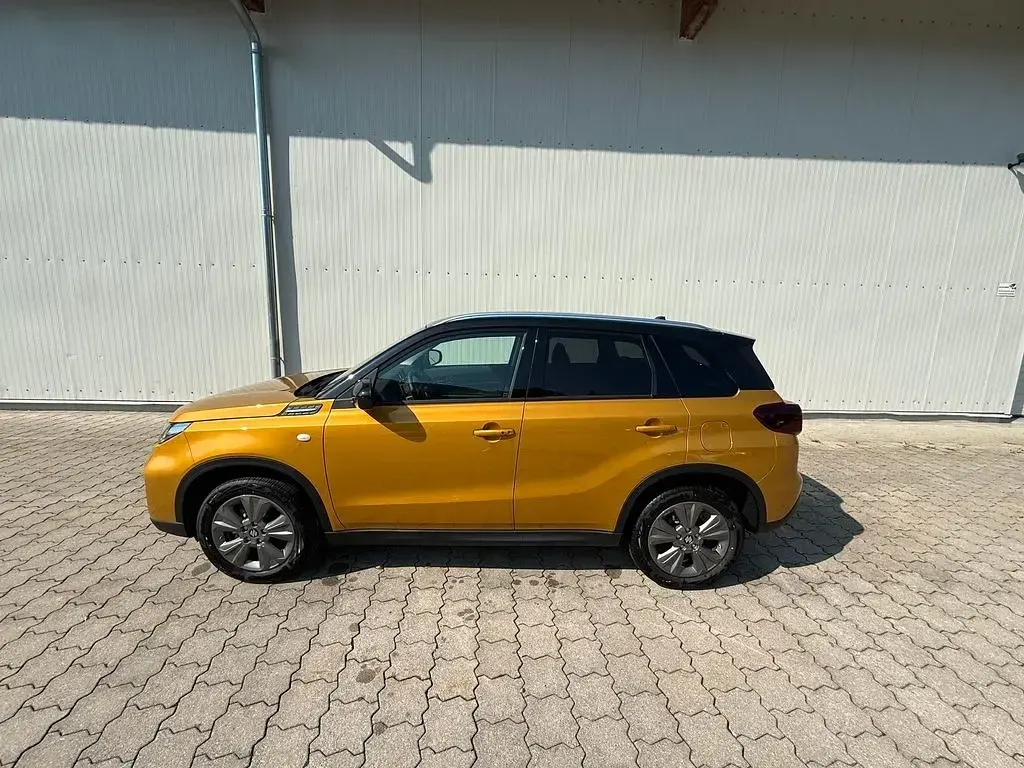 Neu Suzuki Vitara Comfort 110 PS (80 kW) 2026 Gelb SUV
