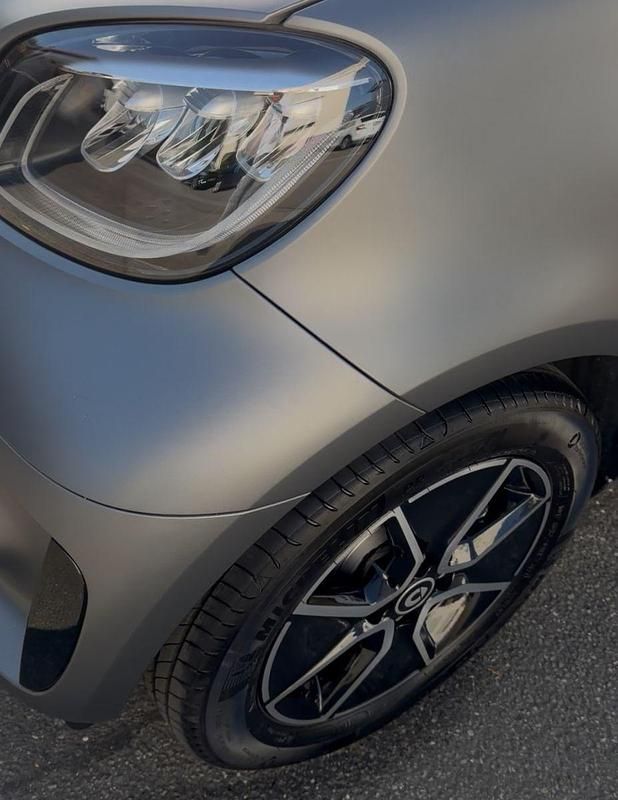 Gebraucht Smart ForTwo Coupé 60 kW (82 PS) 2021 Grau Cabrio