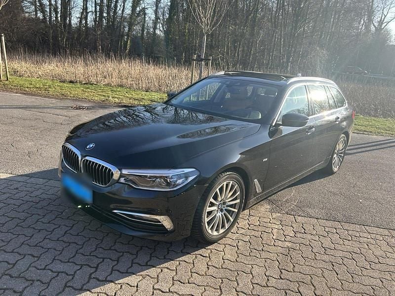 Gebraucht BMW 530 Luxury Line 265 PS (194 kW) 2018 Schwarz Kombi