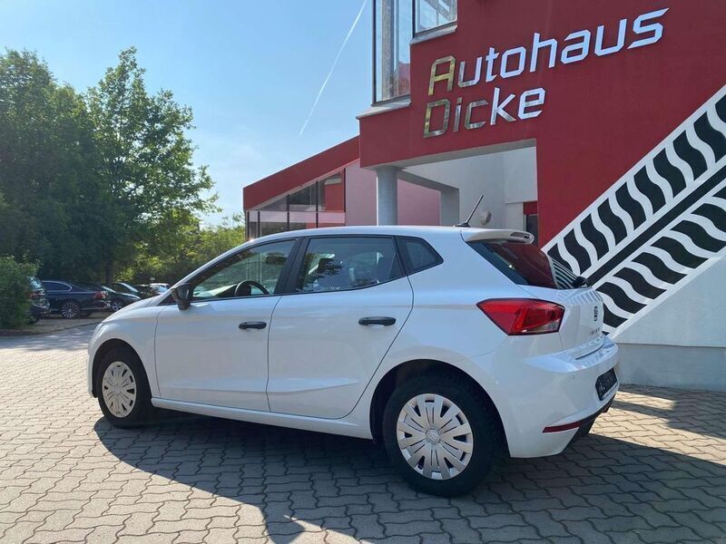 Gebraucht Seat Ibiza Reference 80 PS (58 kW) 2020 "candy" weiss Kleinwagen