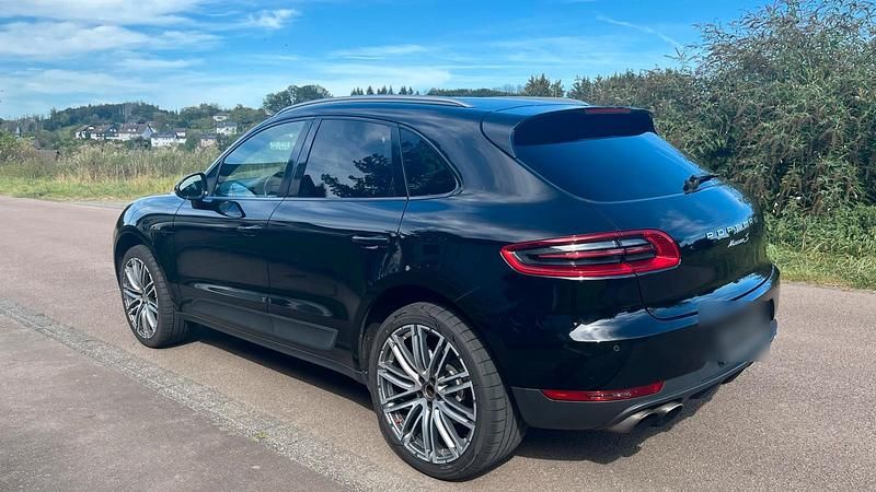 Gebraucht Porsche Macan S 258 PS (189 kW) 2014 Schwarz SUV
