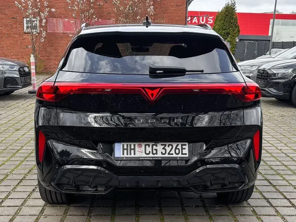 Gebraucht Cupra Terramar VZ 272 PS (200 kW) 2026 Schwarz SUV