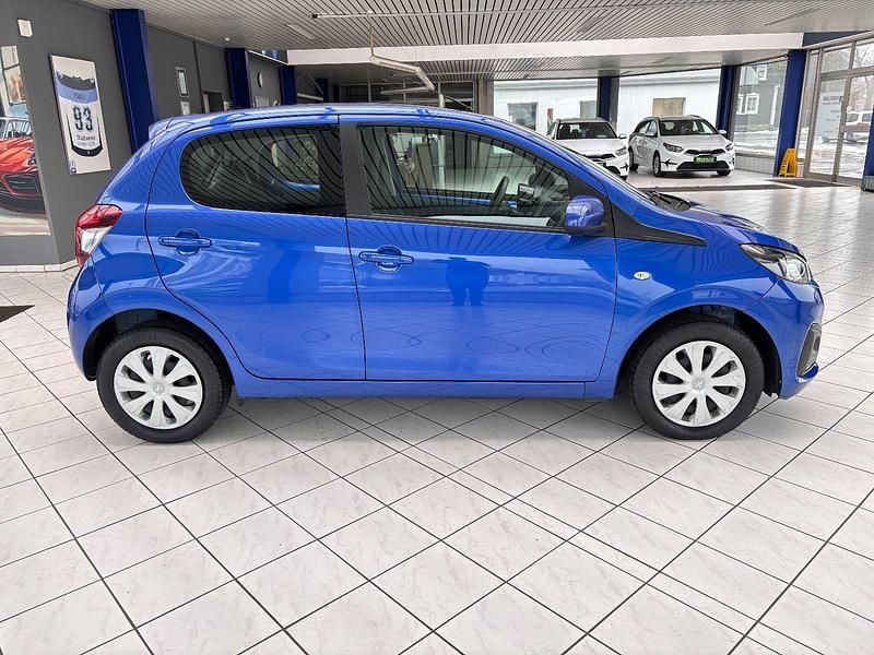 Gebraucht Peugeot 108 Active 72 PS (52 kW) 2021 Blau Kleinwagen