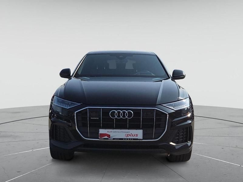 Gebraucht Audi Q8 Ambiente 286 PS (210 kW) 2023 Mythosschwarz metallic SUV