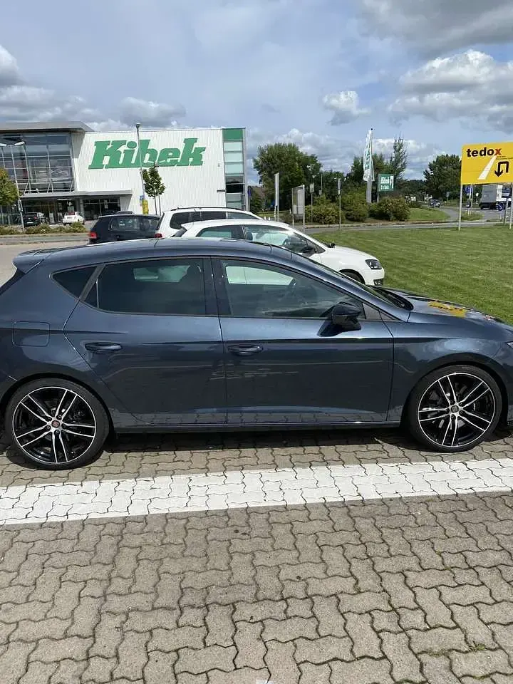 Gebraucht Seat Leon Cupra 290 290 PS (213 kW) 2018 Grau Kleinwagen