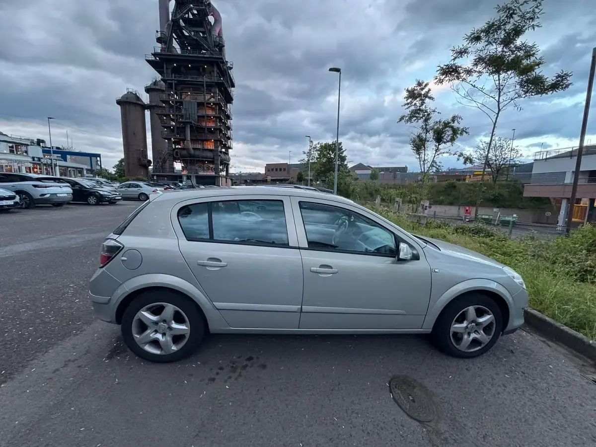 Brugt Opel Astra 115 HK (84 kW) 2008 Beige Sedan