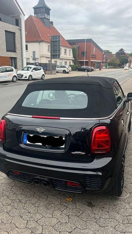 Gebraucht Mini John Cooper Works 231 PS (169 kW) 2018 Schwarz Kleinwagen