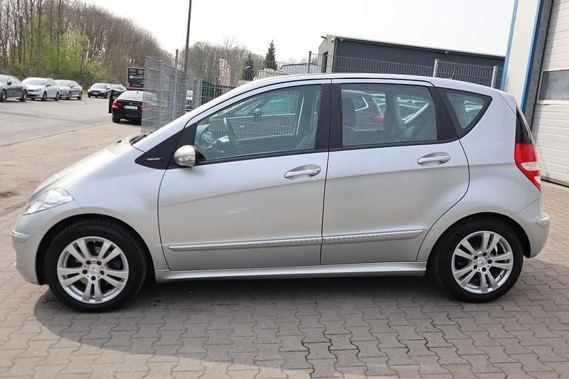 Gebraucht Mercedes A170 Elegance 116 PS (85 kW) 2005 Silber Limousine