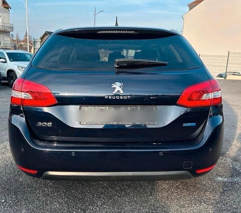 Gebraucht Peugeot 308 150 PS (110 kW) 2016 Blau Kombi