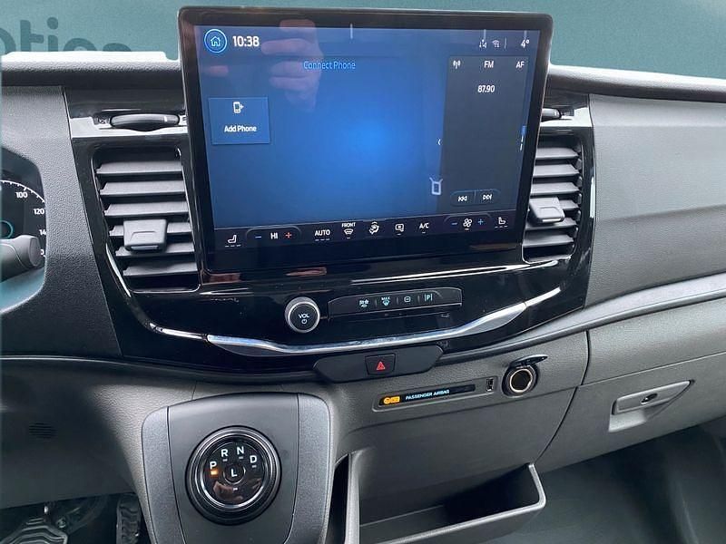 Gebraucht Ford E-Transit 135 kW (184 PS) 2023 Silber Van