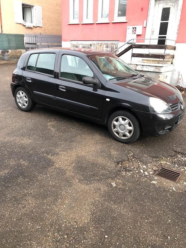 Gebraucht Renault Clio II 70 PS (51 kW) 2009 Schwarz Kleinwagen