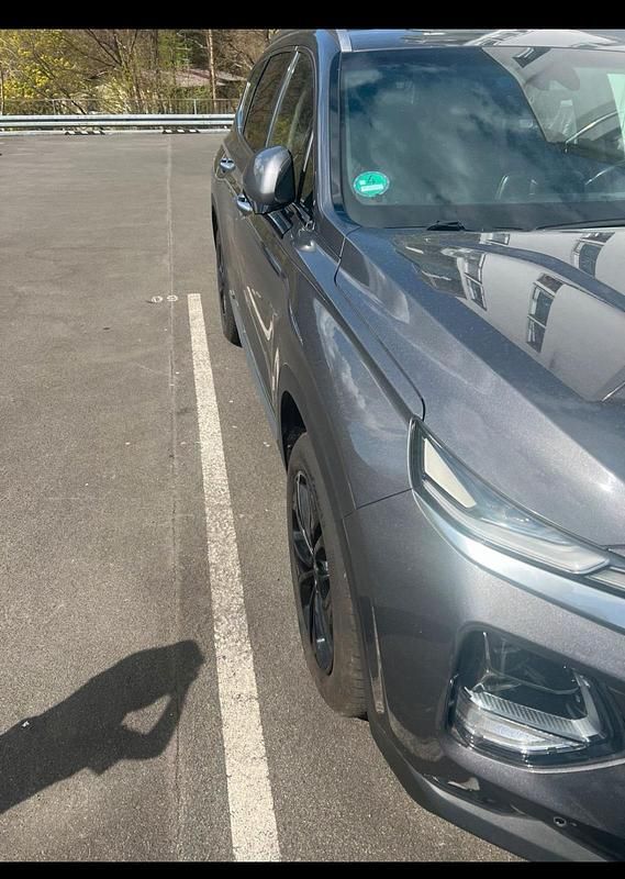 Gebraucht Hyundai Santa Fe 200 PS (147 kW) 2020 Grau SUV