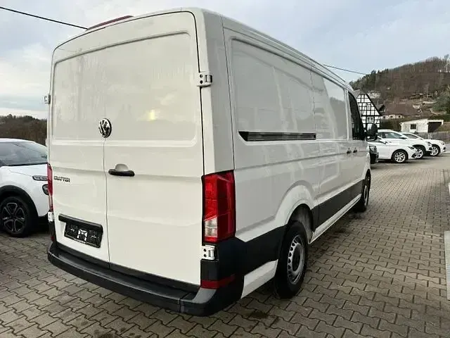 Używany VW Crafter 140 KM (102 kW) 2019 Biały Van