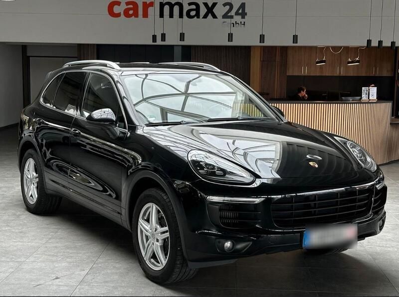Schwarz Gebraucht 2015 Porsche Cayenne SUV | 33.999 € (Fairer Preis) - Bild 1/4