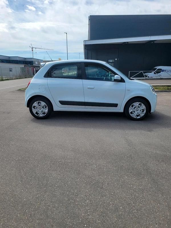 Gebraucht Renault Twingo 65 PS (47 kW) 2021 Weiß Kleinwagen