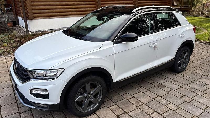 Gebraucht VW T-Roc Active 150 PS (110 kW) 2021 Weiß SUV
