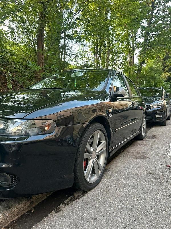 Schwarz Gebraucht 2004 Seat Leon FR Limousine | 4.499 € (Etwas zu teuer) - Bild 1/4