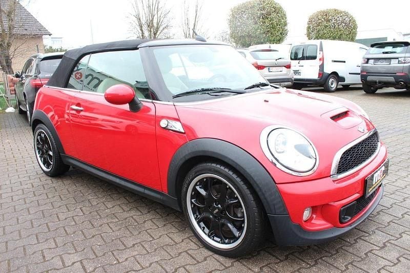 Gebraucht Mini Cooper S Cabriolet 184 PS (135 kW) 2012 Rot Cabrio