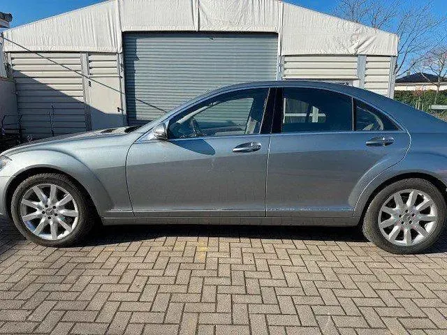 Gebraucht Mercedes S500 387 PS (284 kW) 2005 Silber Limousine