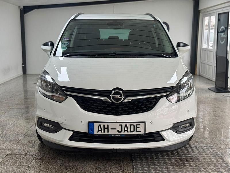 Gebraucht Opel Zafira 140 PS (102 kW) 2017 Weiß Van / Kleinbus