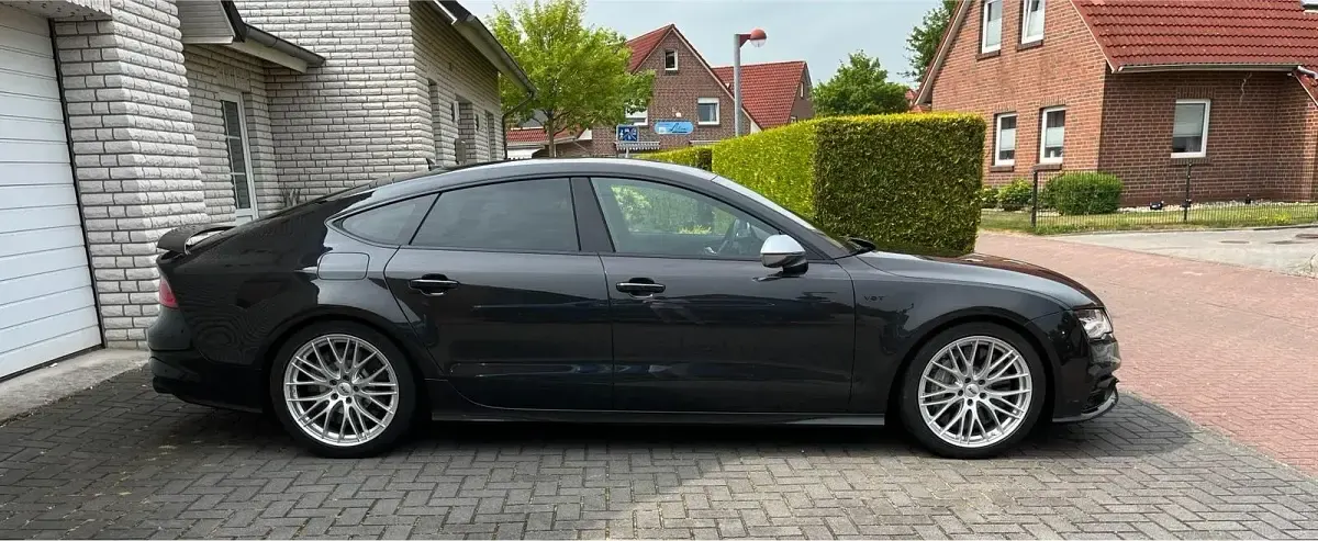 Gebraucht Audi S7 Comfort 420 PS (308 kW) 2014 Grau Kleinwagen
