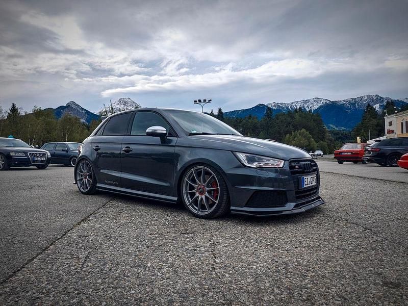 Gebraucht Audi S1 Sport 300 PS (220 kW) 2015 Grau Kleinwagen