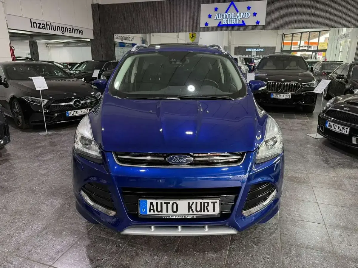 Używany Ford Kuga Individual 150 KM (110 kW) 2016 Niebieski SUV